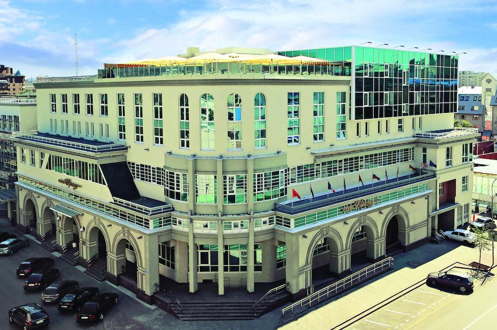 Eurasia Business Hotel Tyumen Exterior photo